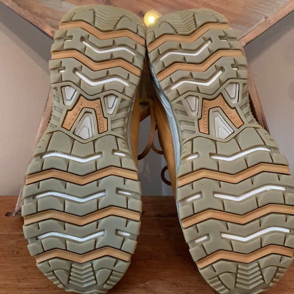 PRICE DROP! Mens Skechers Premium Shoes- size 10 Brand New!! - Picture 3 of 5